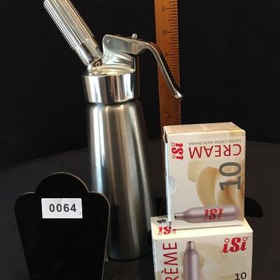 ISI Professional Whipped Cream Dispenser w/ Co2 canisters Item #64