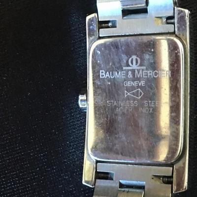 Baume Mercier Ladies Watch Swiss. Brand new battery. Works quite well.Item #75