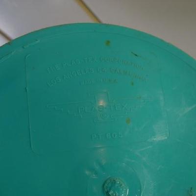 K 119 - Vintage Seafoam Green / Turquoise Colored Ice Bucket