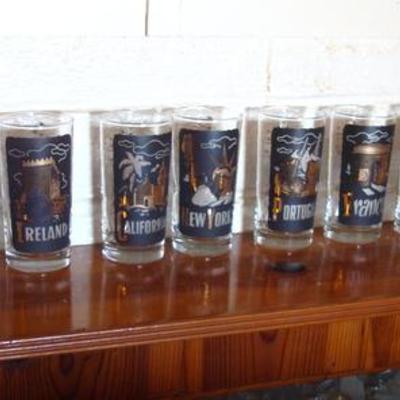 GR 115 - Vintage (8) pc Tumbler Set