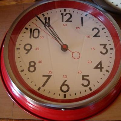 GR 127 - Trio of Large Wall Clocks