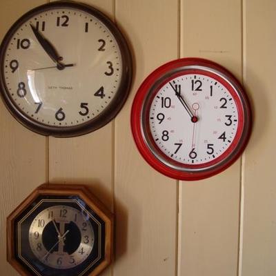 GR 127 - Trio of Large Wall Clocks