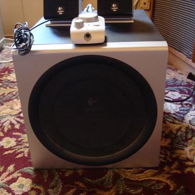 GR 131 - Logitech Subwoofer