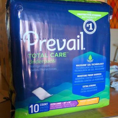 GR 141 - Case of Adult Under Pads in Sealed Packages