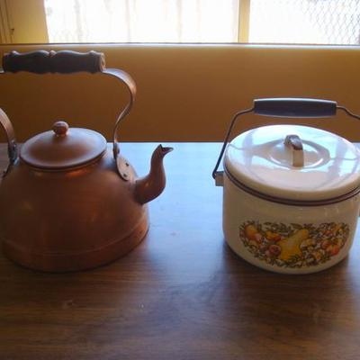 GR 144 - Vintage Kitchen Items - 5 pcs