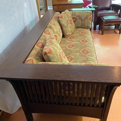 Lot 5 - Prairie Spindle Settle by Stickley