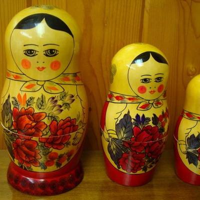 GR 164 - 9 Pc Set of USSR Nesting Dolls