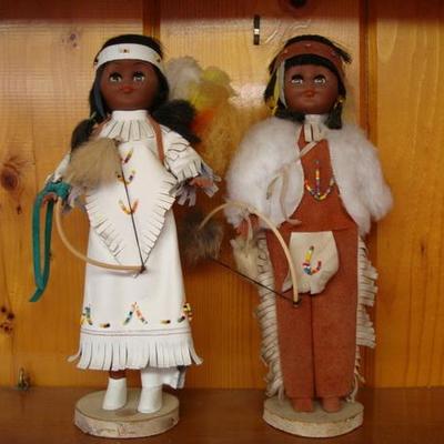 GR 170 - (2) Indian Children Dolls