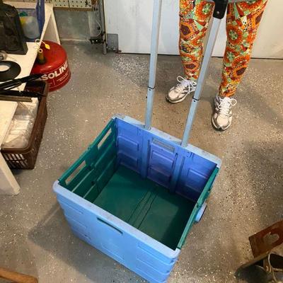 Collapsible Rolling Plastic Crate  