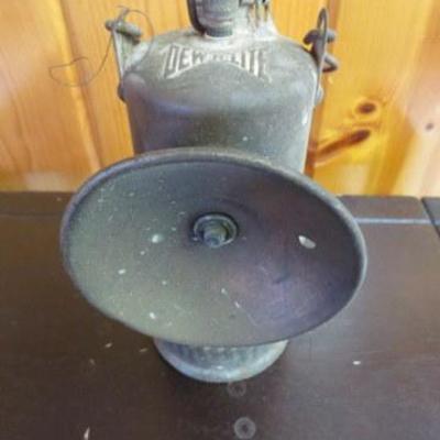 G 106 - Dew-R- Lite Miners Light