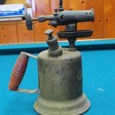 G 107 - Antique Torch (broken knob)