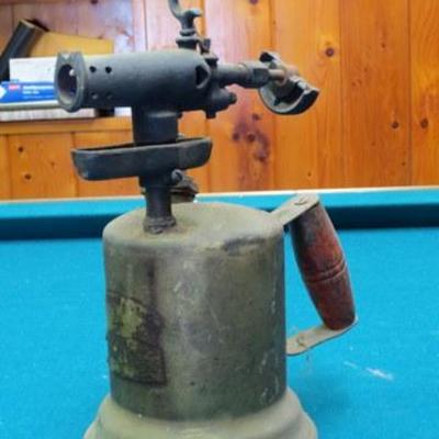 G 107 - Antique Torch (broken knob)