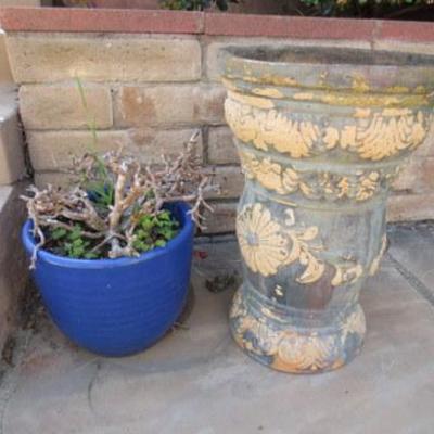 P 104 - 2 Patio Planters