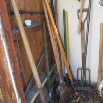 P 113 - Garden Tools