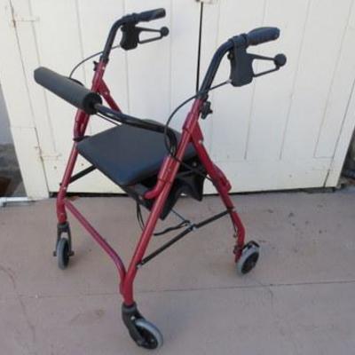 P 115 - Walker w/ Brakes