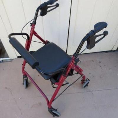 P 115 - Walker w/ Brakes