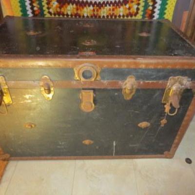 S 102 - Old Trunk