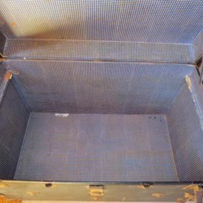 S 102 - Old Trunk