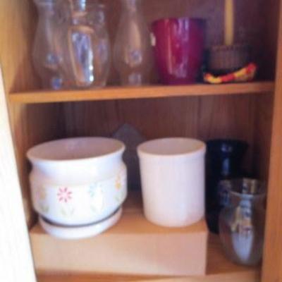 S 109 - Assorted Vases & 2 Planter Pots