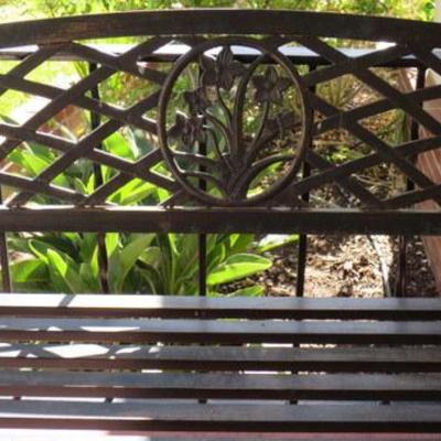 1200 - Pretty Outdoor Metal Porch Bench