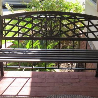 1200 - Pretty Outdoor Metal Porch Bench