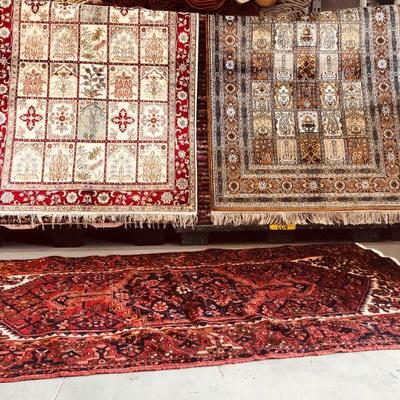 Persian & Pakistani  Rugs Kilims on different sizes and designs,  Made with 100% natural wool and Cotton, vegetable dyed and hand knotted .