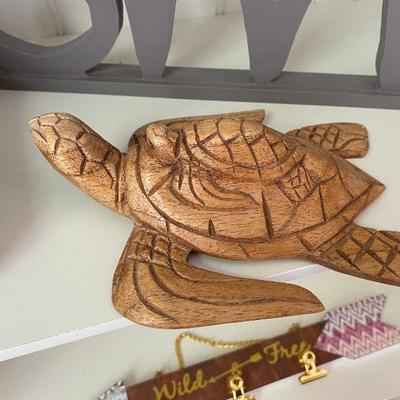 Turtle - Carved/Wood