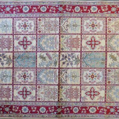Turkish Silk 002, Hand Knotted Fine quality Turkish Silk Rug, 6' X 4' 
Excellent Conditions 

Retail Price= $4800
Below our...