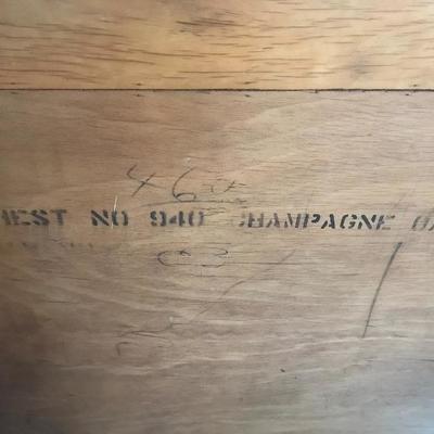 Mid Century Modern 4 drawer chest