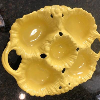 Yellow serving tray - 