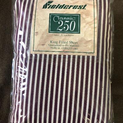 #117 King Size Fitted Sheet (New)