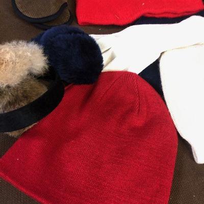 #121 MIXED LOT of WINTER items