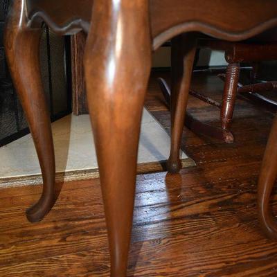 Up Lot 146: Side Table