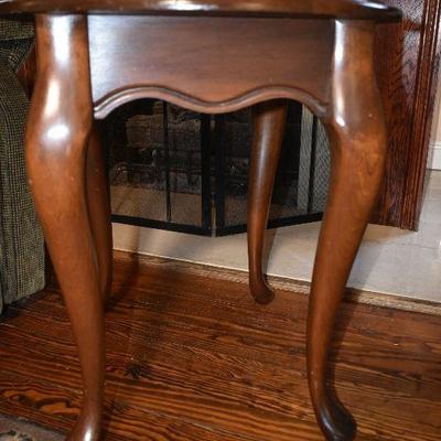 Up Lot 146: Side Table
