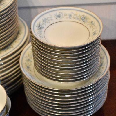 D Lot 6: Vintage Noritake Fine China