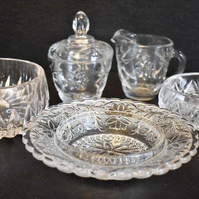 D Lot 30: Collection of Vintage Clear Glass #2