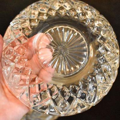 D Lot 31: Collection of Vintage Clear Glass #3