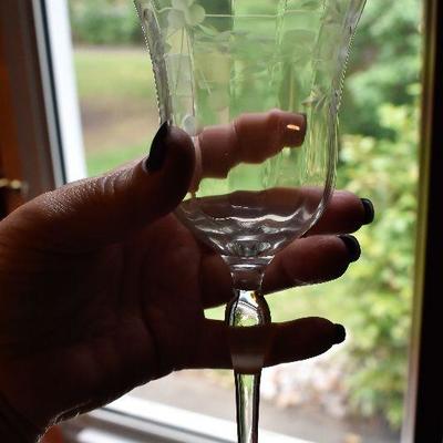 D Lot 37: Set of Vintage Etched Wine Glasses #2