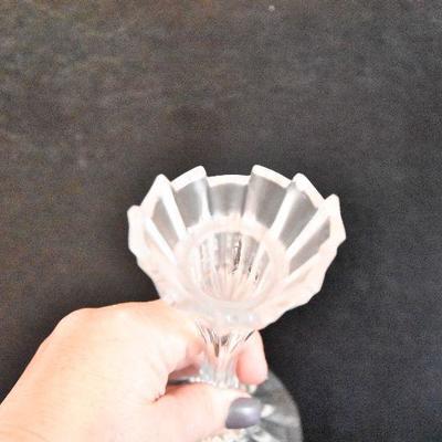 D Lot 49: Glass Candlesticks and Holders