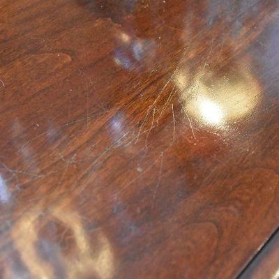 D Lot 53: Vintage Bassett Silverware Chest