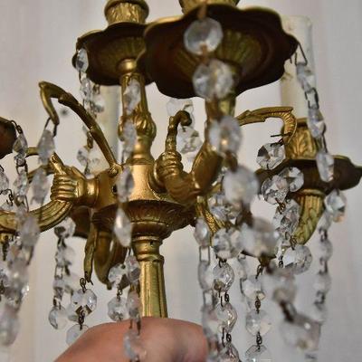 D Lot 57: Pair of Vintage Goldtone Brass Lamps with Prisms