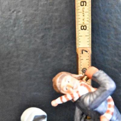 D Lot 62: Trio of Norman Rockwell Winter Figurines