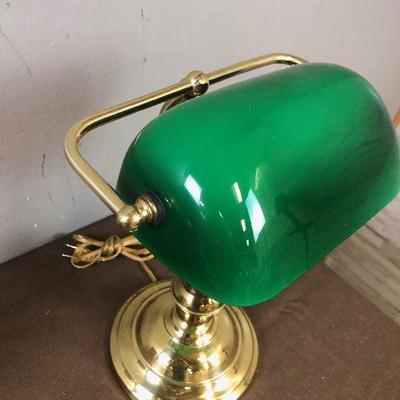 #264 Classic Bankers Desk Lamp