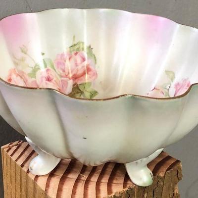 #271 Flower Dishes Pink Roses