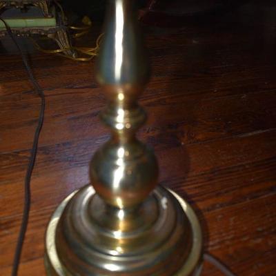 P Lot 151: Lamp