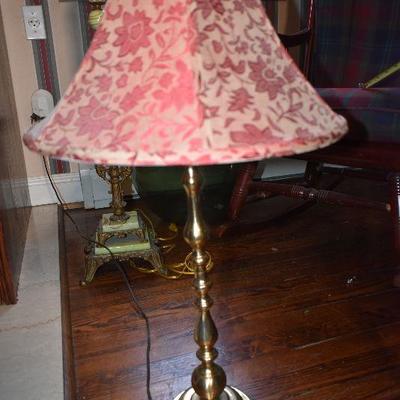 P Lot 151: Lamp