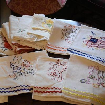 P Lot 154: Linens