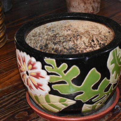 P Lot 160: DÃ©cor and More
