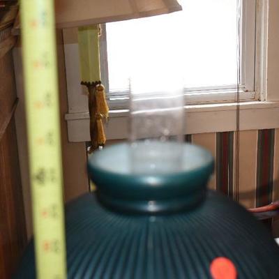 P Lot 164: Vintage Lamp