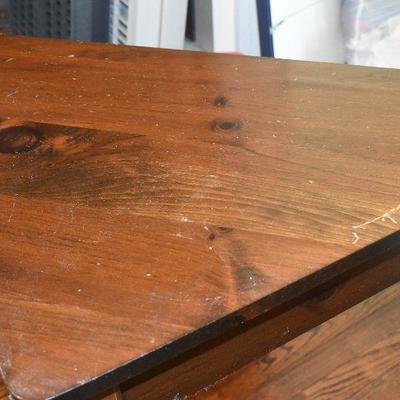 P Lot 165: Gate Leg Table